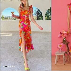 Show Me Your Mimi - Garden Midi Dress